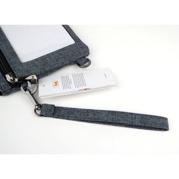 Lug Peekaboo Quilted Wristlet NWT - Picture 12 of 15